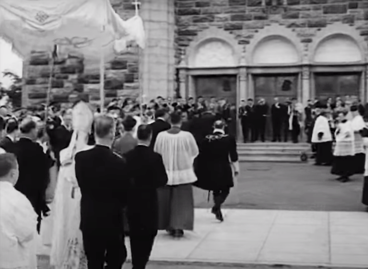 Cardinal Cushing dedicates Galway cathedral